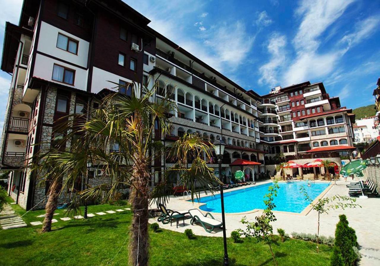 Dom-El Real Apartments Amphora Sveti Vlas Extérieur photo
