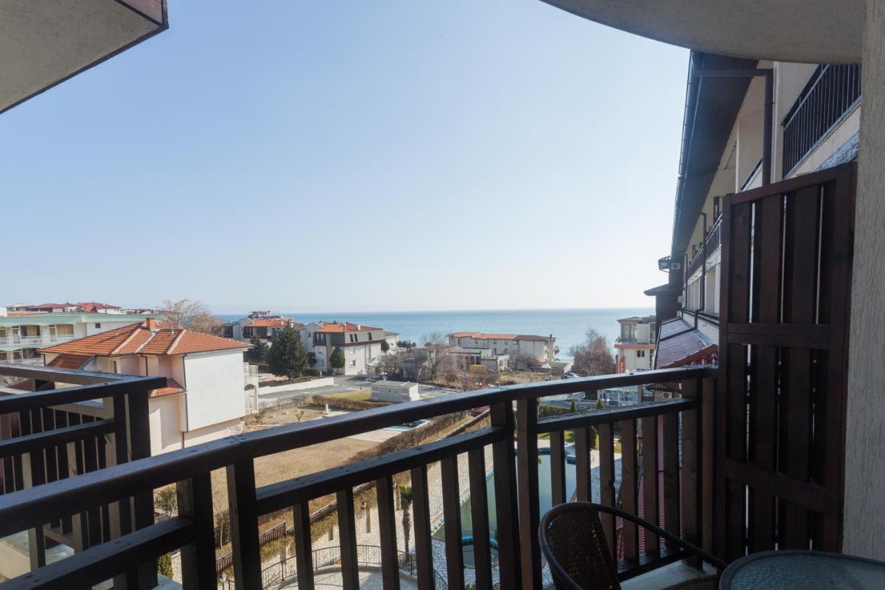 Dom-El Real Apartments Amphora Sveti Vlas Extérieur photo